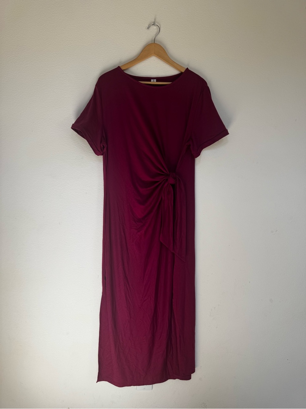 Side-Knot Midi Dress in Berry